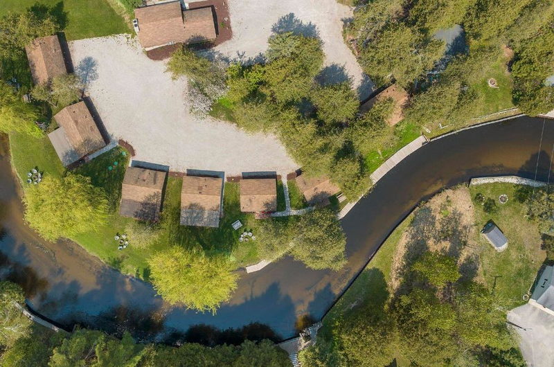 Reeds on the River (Rileys Midway Motel Cabins) - From Web Listing (newer photo)